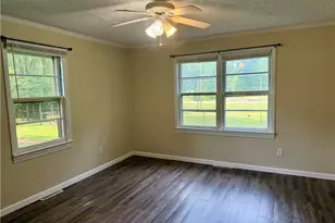 6540 Bringle Ferry Rd, Salisbury, NC 28146 - Photo 22