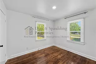 703 Abington Dr, Greensboro, NC 27401 - Photo 12