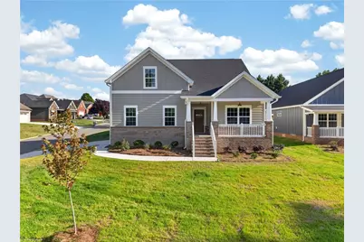 2565 High Meadow Drive, Asheboro, NC 27205 - Photo 2