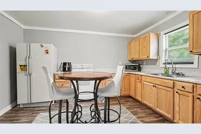 308 Bristol Street, Lexington, NC 27292 - Photo 8
