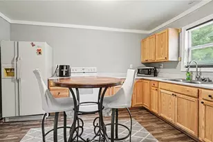 308 Bristol St, Lexington, NC 27292 - Photo 8