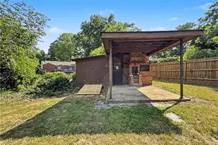 2213 Cone Blvd, Greensboro, NC 27408 - Photo 32