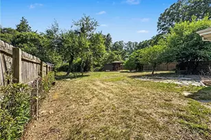 2213 Cone Blvd, Greensboro, NC 27408 - Photo 30