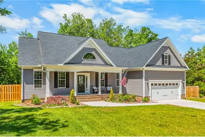 1401 Ashland Drive, Reidsville, NC 27320 - Photo 2