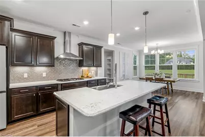 7834 Michaelis Street, Greensboro, NC 27455 - Photo 6