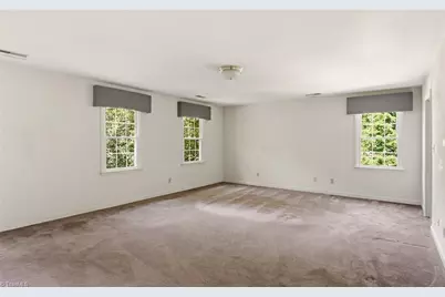705 Luxbury Road, Winston-Salem, NC 27104 - Photo 26
