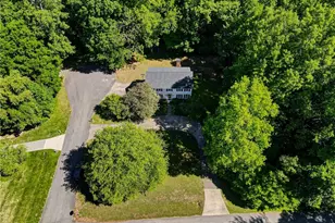 705 Luxbury Rd, Winston-Salem, NC 27104 - Photo 40