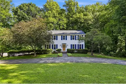 705 Luxbury Road, Winston-Salem, NC 27104 - Photo 2
