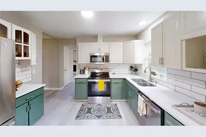 2401 Phoenix Drive, Greensboro, NC 27406 - Photo 10