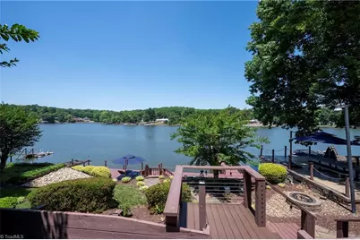 1332 Lake Drive 9, Lexington, NC 27292 - Photo 16