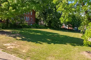 163 E Academy St, Asheboro, NC 27203 - Photo 12