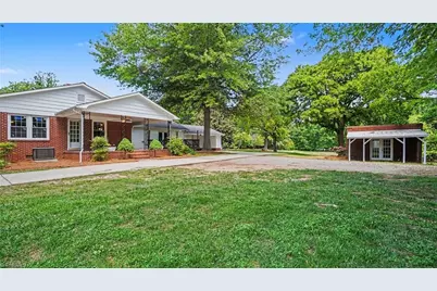 307 E Main Street, Stoneville, NC 27048 - Photo 2