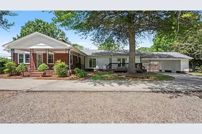 307 E Main Street, Stoneville, NC 27048 - Photo 2