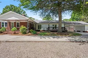 307 E Main St, Stoneville, NC 27048 - Photo 2