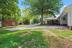 307 E Main St, Stoneville, NC 27048 - Photo 42