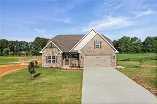 257 Sandpiper Dr, Lexington, NC 27295 - Photo 1