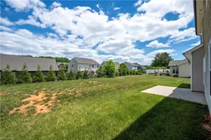 6249 Finch Mdw Ct, Clemmons, NC 27012 - Photo 38