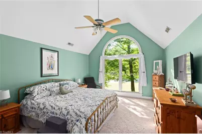 9412 Horse Creek Run, Kernersville, NC 27284 - Photo 20