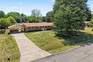 2923 Ardmore St, Burlington, NC 27215 - Photo 2