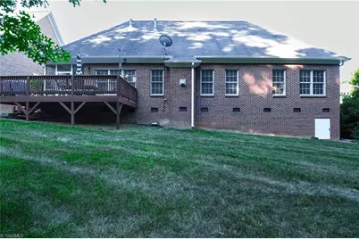 3702 Regents Park Lane, Greensboro, NC 27455 - Photo 38