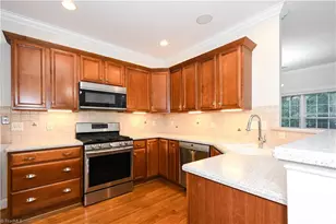 3702 Regents Park Ln, Greensboro, NC 27455 - Photo 10