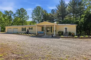 210 Lankford Ln, North Wilkesboro, NC 28659 - Photo 38