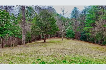 210 Lankford Lane, North Wilkesboro, NC 28659 - Photo 4