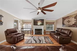 210 Lankford Ln, North Wilkesboro, NC 28659 - Photo 6