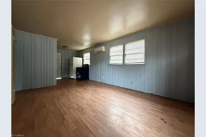 1015 Moody Street, Greensboro, NC 27401 - Photo 6