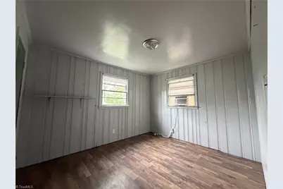 1015 Moody Street, Greensboro, NC 27401 - Photo 18
