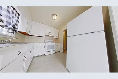 1105 Meadowbrook Boulevard, High Point, NC 27260 - Photo 2