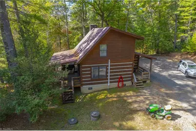 1105 Fall Creek Road, Purlear, NC 28665 - Photo 6