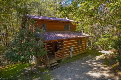 1105 Fall Creek Road, Purlear, NC 28665 - Photo 2