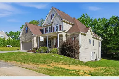 2515 Adrionna Terrace, Clemmons, NC 27012 - Photo 2