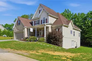 2515 Adrionna Terrace, Clemmons, NC 27012 - Photo 2
