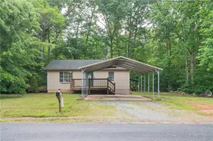 688 Shoreline Dr, Lexington, NC 27292 - Photo 22