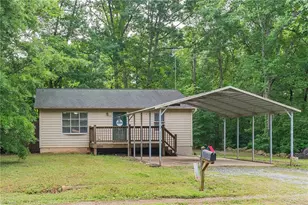 688 Shoreline Dr, Lexington, NC 27292 - Photo 1