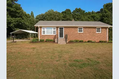 123 Robbie Scott Trail, Reidsville, NC 27320 - Photo 2