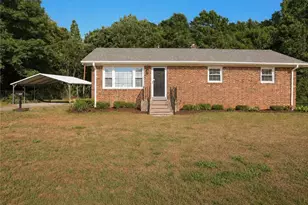 123 Robbie Scott Trail, Reidsville, NC 27320 - Photo 2