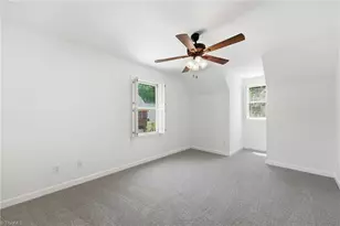 1121 Sherwood Dr, Burlington, NC 27215 - Photo 16