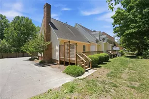 1121 Sherwood Dr, Burlington, NC 27215 - Photo 22