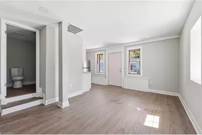 125 The Boulevard, Eden, NC 27288 - Photo 10