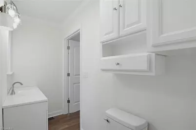 214 Moon Street, Thomasville, NC 27360 - Photo 16