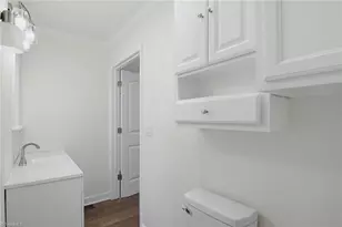 214 Moon St, Thomasville, NC 27360 - Photo 16