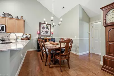 4332 Grassy Moss Drive, Greensboro, NC 27409 - Photo 10