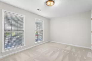 2219 Delaney Dr, Burlington, NC 27215 - Photo 18