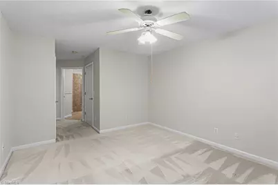 2219 Delaney Drive #214, Burlington, NC 27215 - Photo 12