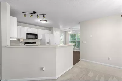 2219 Delaney Drive #214, Burlington, NC 27215 - Photo 6