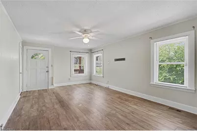 1602 Larkin Street, High Point, NC 27262 - Photo 6