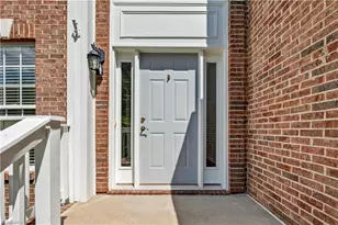 3744 Deerfield St, High Point, NC 27265 - Photo 2